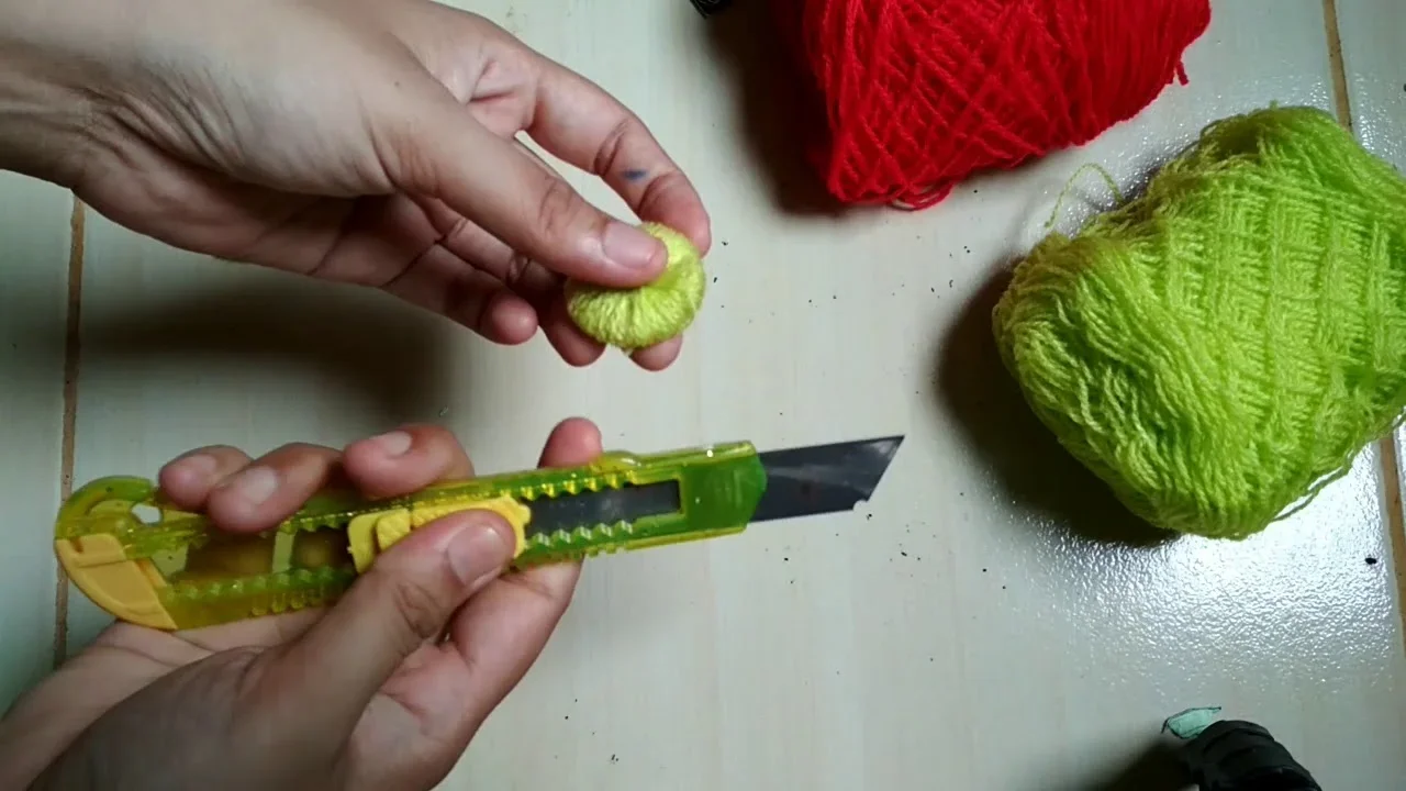 ide kreatif bola terawang dari benang rajut