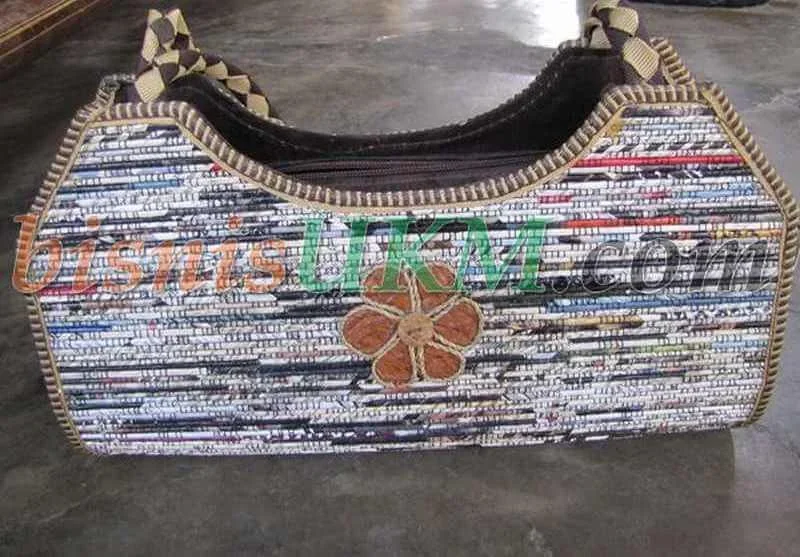 ide kreatif dari koran bekas