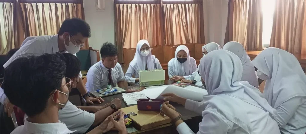 ide kreatif karya ilmiah remaja