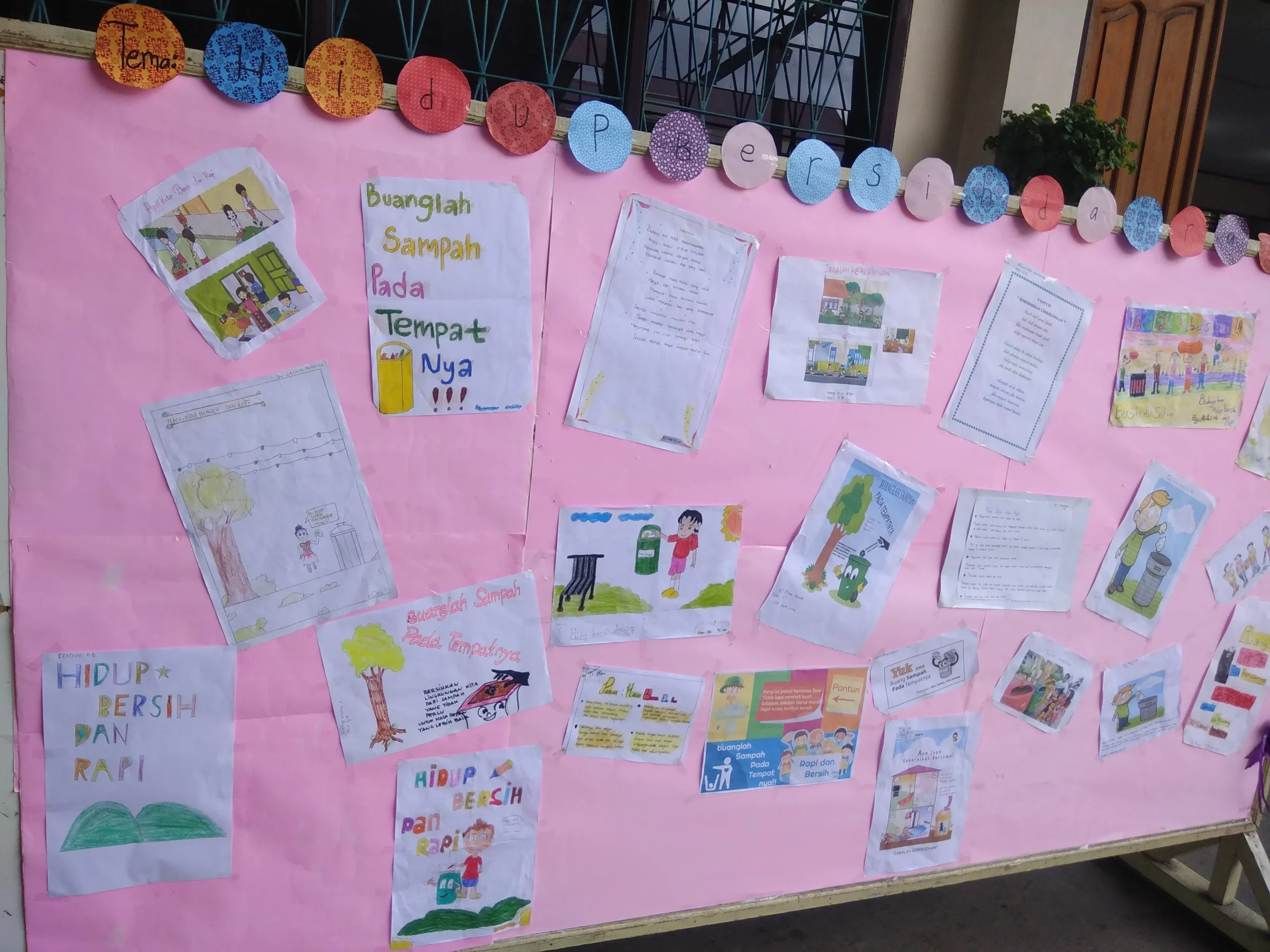 ide kreatif menghias mading
