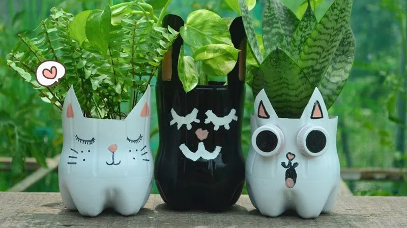 ide kreatif pot bunga dan tanaman hias dari bahan bekas