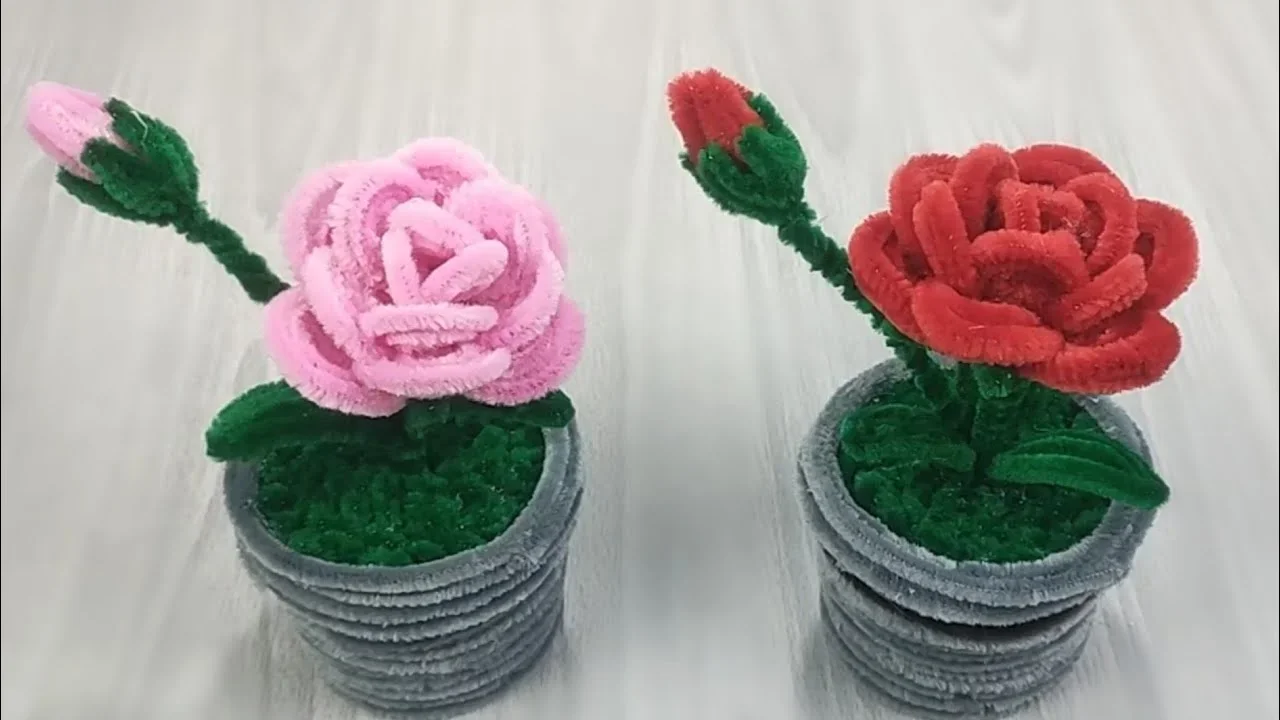 ide kreatife membuat bunga mawar dari karton