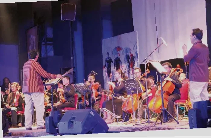 konsep ide kreatif pertunjukan musik kontemporer