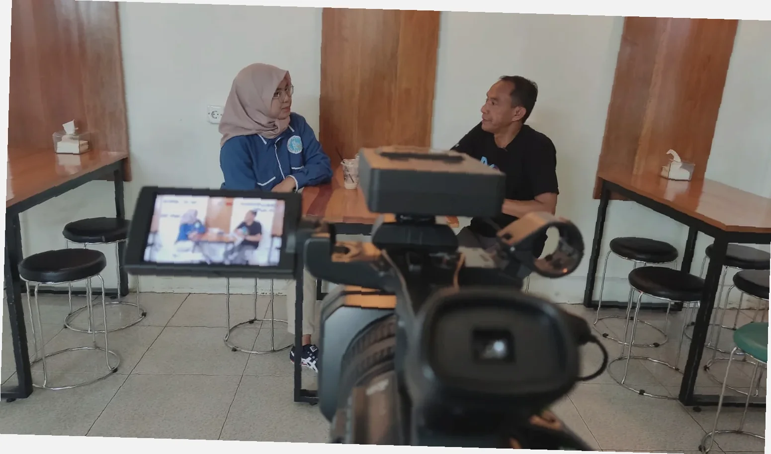 modal ide kreatif film dan desain